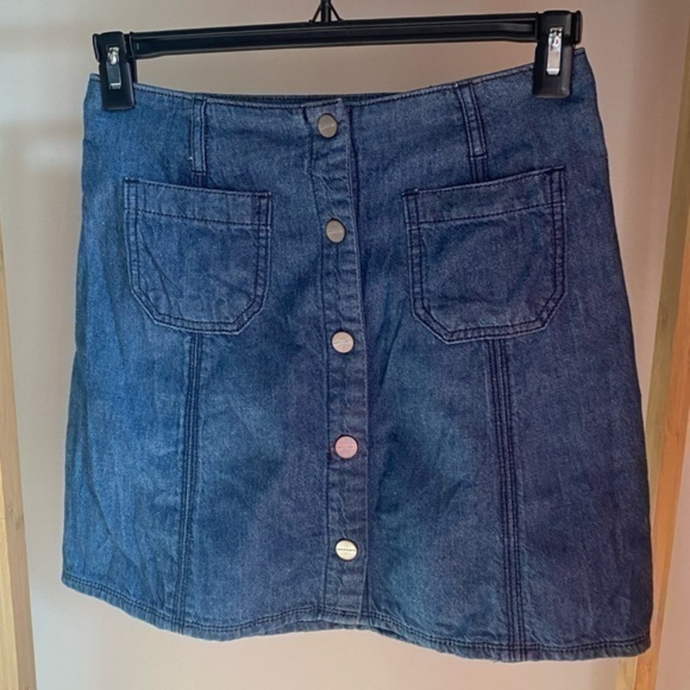 Sanctuary Jean skirt Marianne Denim Mini Skirt Button Up Pocket SZ 26 (size 2)